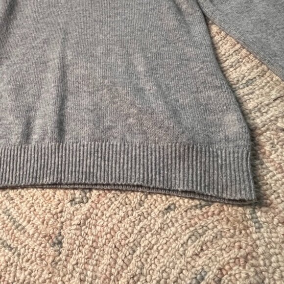 Michael by Michael Kors 100% Cashmere Cutout V-Neck Sweater - Picture 7 of 14